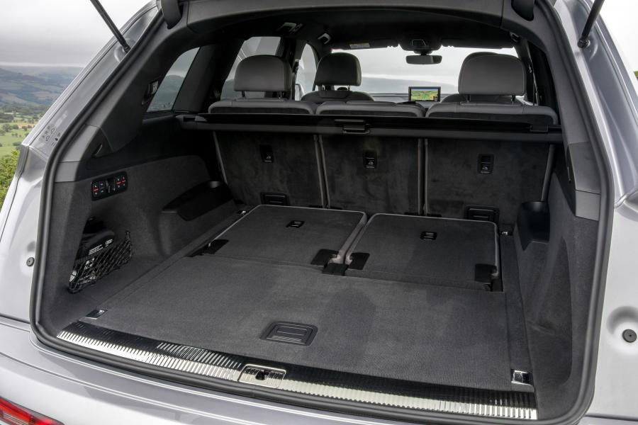 Багажник Audi Q7 TDI Quattro S-Line (4M) 2015 года  (UK) (фото 25 из 40)